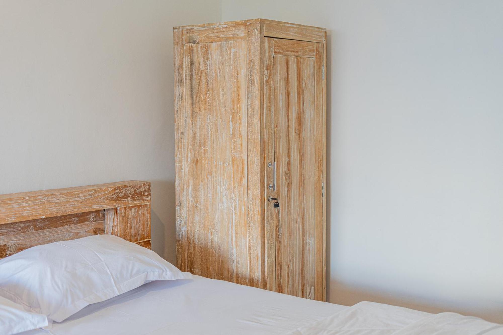 Santya Loka Lodge & Twin Waterfall ジャティルウィ 部屋 写真