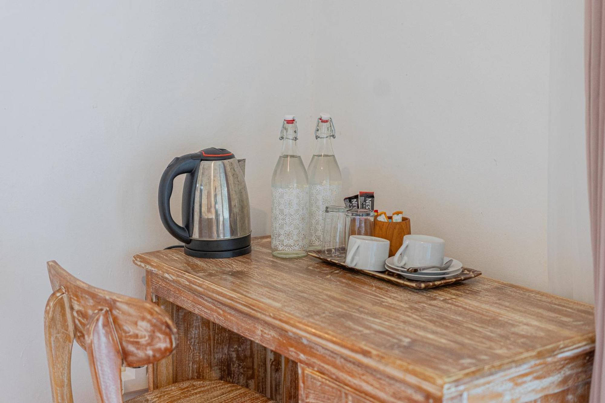 Santya Loka Lodge & Twin Waterfall ジャティルウィ 部屋 写真